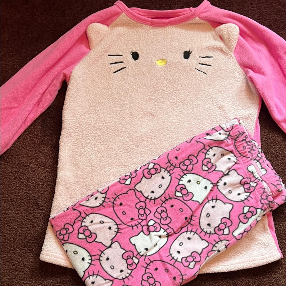 Hello Kitty Pink and Cream Ladies Pajama Set